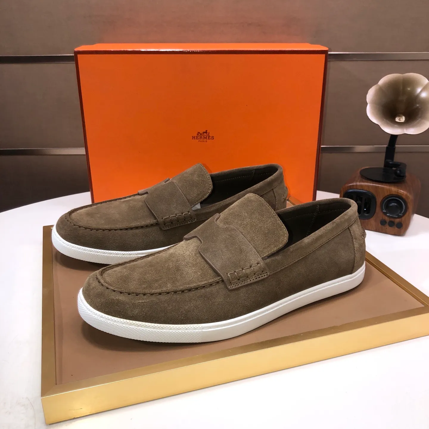 Men's shoes💰560💰[HERMES] (cowhide lining)🍀Italian top luxury🍀He does not pursue novel styles and gorgeous colors, but attracts the favor of successful men with his flawless, elegant and classic style. Formal leather shoes This very comfortable, simple and stable style allows you to easily match any style! The pattern is absolutely 1:1 refined from the original case, and we strive for excellence in materials, imported cowhide + cowhide lining💪💪💪extraordinary texture👍! .Code number: 39-45 (45 customized)